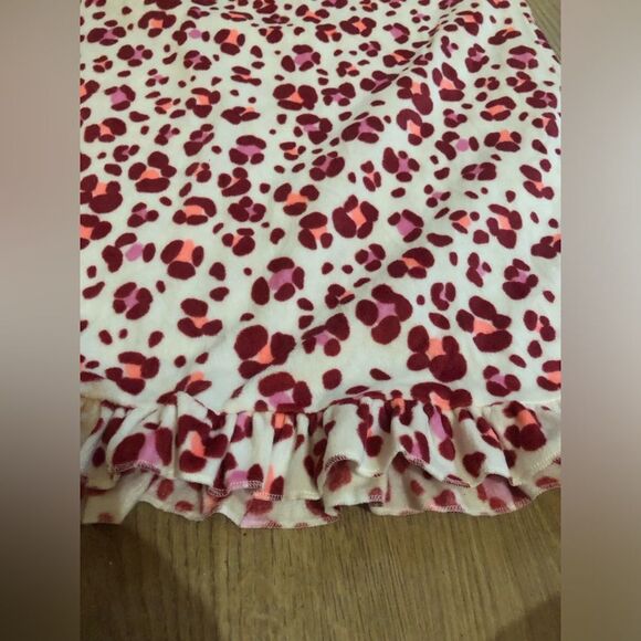 📳 Cat & Jack | Fuzzy Nightgown - Picture 2 of 3